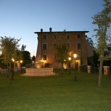 Relais Castrum Hotel 4*