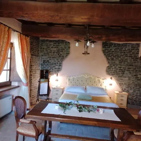 黎莱斯卡斯特隆波齐亚酒店 酒店 博恰