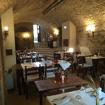 Hotel Relais Castrum 4*