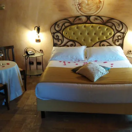 黎莱斯卡斯特隆波齐亚酒店 酒店