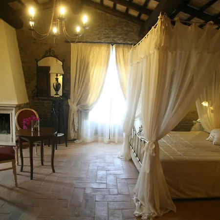 Relais Castrum 4*