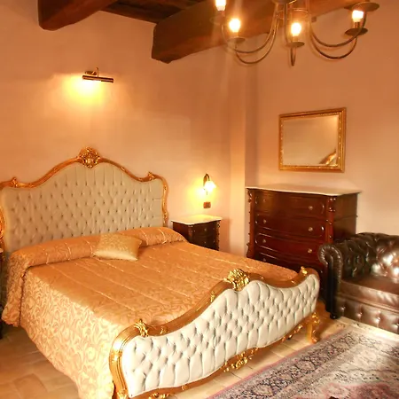 酒店 黎莱斯卡斯特隆波齐亚酒店 4*