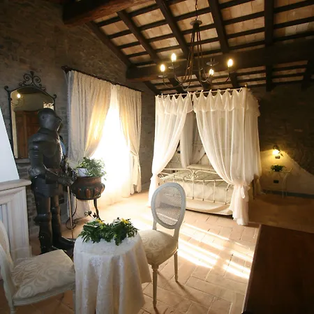 호텔 Relais Castrum 4*