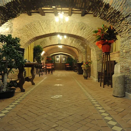 Relais Castrum 보세아