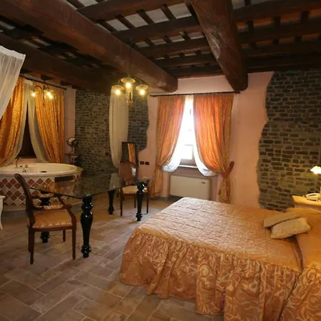 酒店 黎莱斯卡斯特隆波齐亚酒店 4*