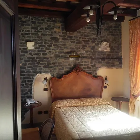 Relais Castrum